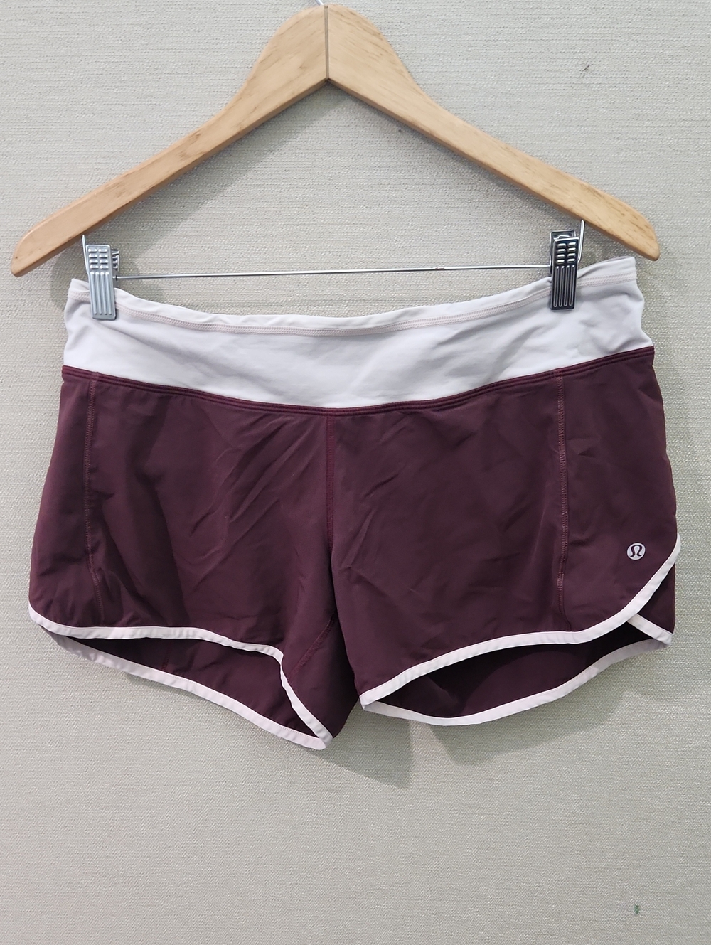 Lululemon Shorts Size 8